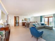 Apartamento T3 à venda em Loures