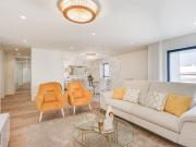 Apartamento T3 à venda em Loures