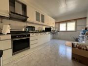 Apartamento T3 à venda em Monte Abrão Queluz