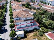 Apartamento T3 à venda em Vila da Lousã