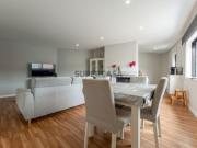 Apartamento T3 à venda em Vila Nova de Gaia