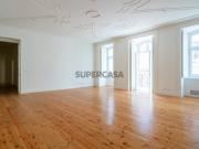 Apartamento T3 à Venda na Estrela, Lisboa