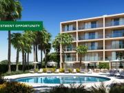 Apartamento T3 à venda na Praia dos Salgados, Algarve