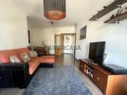 Apartamento T3 ao nível do 2º andar com elevador e...