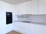 Apartamento T3 Aveiro com varanda pronto a habitar