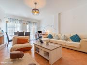 Apartamento T3 boas varandas com 2 lugares de garagem