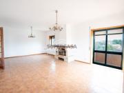 Apartamento T3 c/ 3 Frentes, Garagem Box e Vistas...