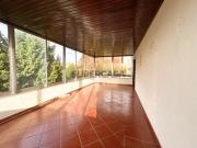 Apartamento T3 c/ Estacionamento e Sótão em Torres Novas