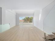 Apartamento T3 c/ Mezanine Centro Carcavelos 173m²...