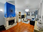 Apartamento T3 c/ Sótão * Almeirim