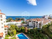 Apartamento T3 Centro Monte Estoril em Condomnio