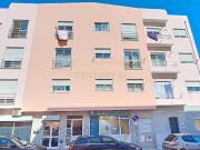 Apartamento T3 com 110m2, com arrecadação e lugar de...