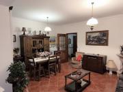 Apartamento T3 com áreas amplas no centro de Oliveira do...