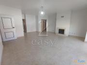 Apartamento T3 com Arrecadação e Garagem, Santiago do...