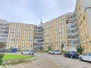 Apartamento T3 com arrecadao com 98m2 no Montijo