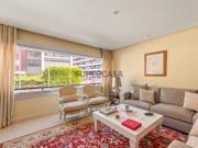 Apartamento T3, com boas áreas, junto ao Casino Estoril