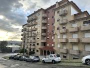 Apartamento t3 com boas áreas no centro de OAZ