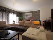 APARTAMENTO T3 COM DUPLO PARQUEAMENTO E ARRECADAO