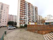 Apartamento T3 com elevador e arrumo no Carregado... Apartamento T3 com elevador e arrumo no Carregado...