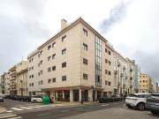 Apartamento T3, com estacionamento, em Lisboa