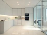 Apartamento T3 junto ao metro do jardim do Marques