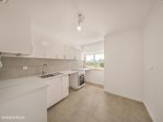Apartamento T3 com Garagem e Arrecadao em Marvila