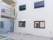 Apartamento T3 com garagem e piscina na Gala