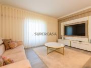 Apartamento T3 com Garagem em Loures