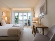 Apartamento T3 com garagem no Edifício Emporium, Porto