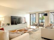 Apartamento T3, com jardim e piscina, Estoril, Cascais