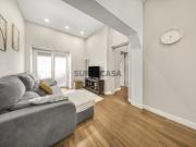 Apartamento T3 com logradouro Penha de França
