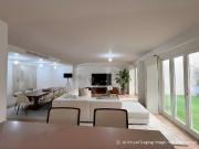 Apartamento T3 com pátio e estacionamento, Capuchos...