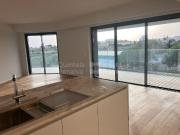 Apartamento T3 com piscina e garagem nos Jardins de...