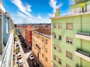 Apartamento T3 com Potencial Único na Penha de França