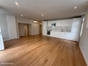 Apartamento T3 com ptio na Foz do Douro, Porto