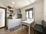 Apartamento T3 com quintal em zona de Santa Clara