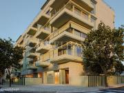 Apartamento T3 com rea exterior no Campo Alegre