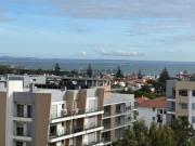 Apartamento T3 com terraço 128 m2, a estrear em Carcavelos