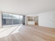 Apartamento T3 com terraço Bonjardim, no Centro do Porto