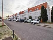 Apartamento T3 com Terraço e 2 garagens Box