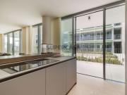 Apartamento T3 com terraço e garagem Parque das Nações