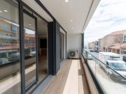 Apartamento T3 com Terraço e Vista mar Parede