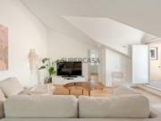 Apartamento T3, com terraço, em São Bento, Lisboa
