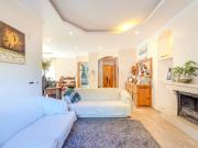 Apartamento T3 com três suítes, quintal com zona de...