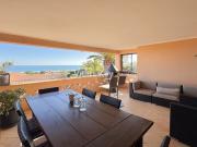Apartamento T3 com uma pitoresca Vista Mar, Meia Praia,...
