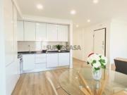 Apartamento T3 com varanda a estrear junto ao Colombo...