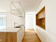 Apartamento T3 com varanda Condomnio MUT Arca D`gua