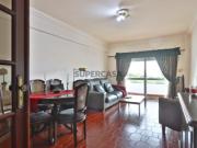 Apartamento T3 com varanda e box em Pai do Vento, Cascais