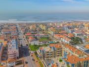 Apartamento T3 com Varanda e Suíte – 5 Minutos da Praia...