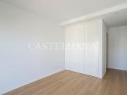 Apartamento T3, com varanda, em Faro